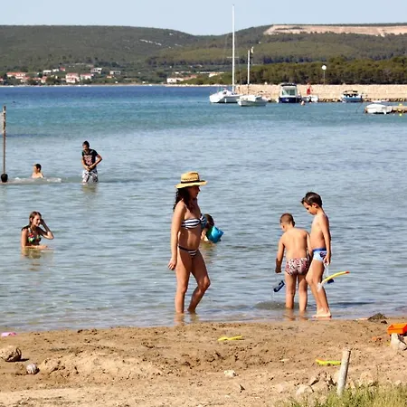 Apartment By The Sea Kraj, Pasman - 331 Tkon