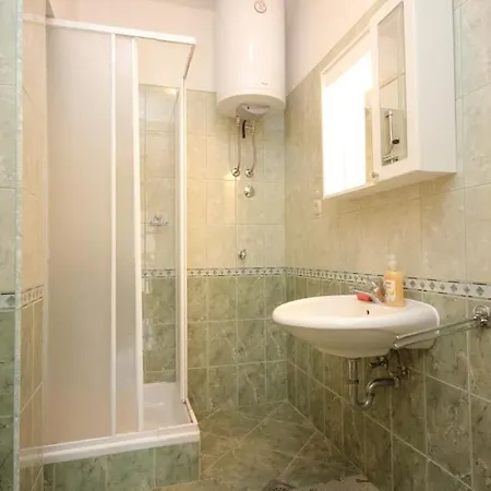 By The Sea Kraj, Pasman - 331 ツコン