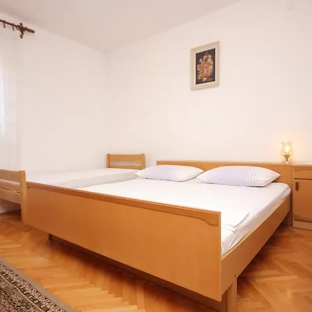 By The Sea Kraj, Pasman - 331 アパート *